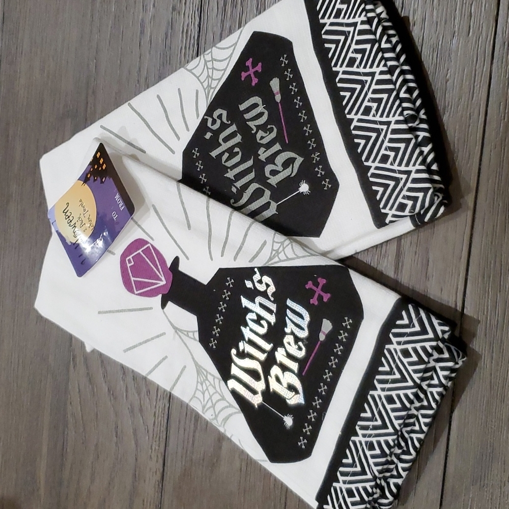 2 Pk Witch's Brew Decorative Kitchen Towels
